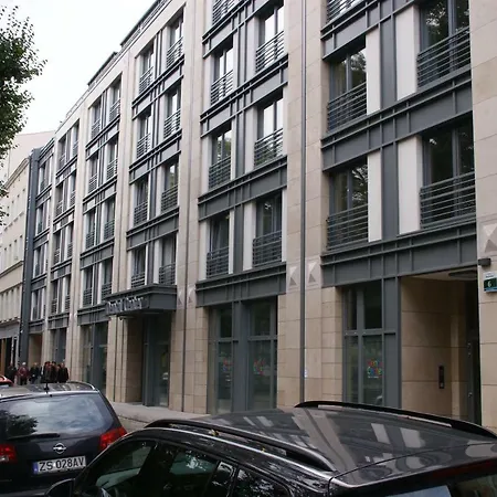 Lägenhet Lm Mariacka Stare